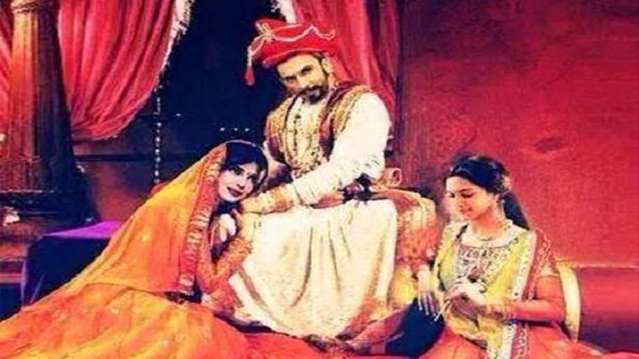 actorfilms's tweet photo. Bajirao Mastani Film Release Today
https://t.co/2ZXNjXN3BQ

video
https://t.co/3CkoK80CSS https://t.co/3d9QmwjP0E