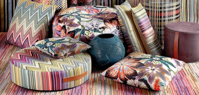 If I had to choose one brand that embodies summer, I'd have to say <a href="/Missoni/">Missoni</a> 
More here: blog.just-bespoke.com/season-gift-li…