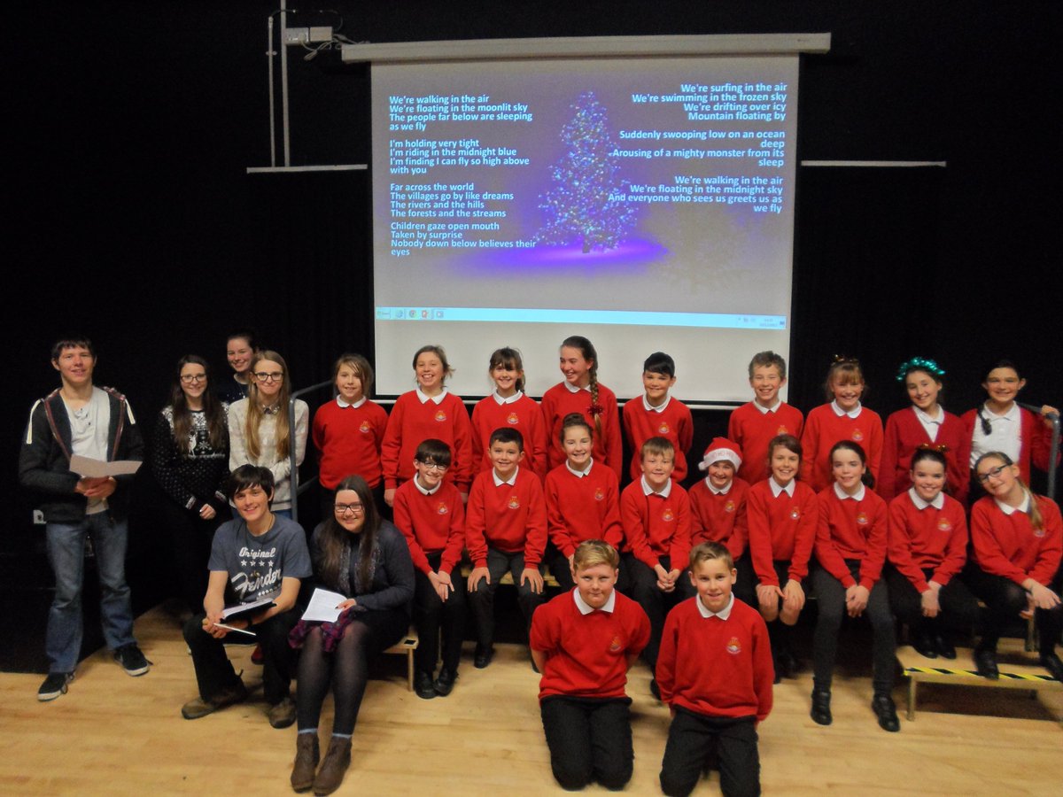 Thank you to <a href="/FileyJunior/">Filey Junior School</a> for getting us into the Christmas spirit this week with a moving  carol service #snowman