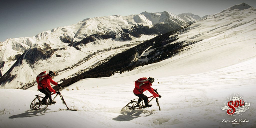 Termina el año de una manera única: monta una bici preparada sobre un manto de nieve en #Finlandia #LifeIsARide