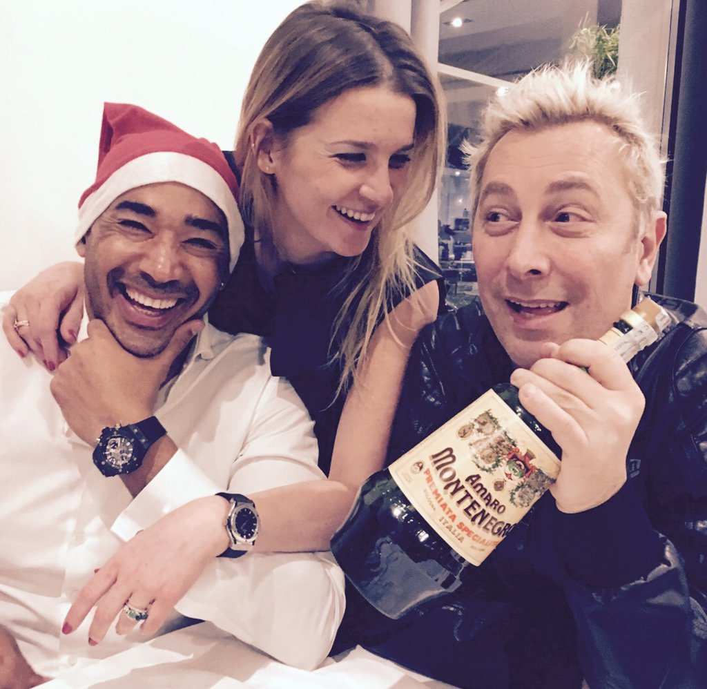 loreLGS's tweet photo. Insieme x @GazzettaAwards #cenatraamici #ShareTogheter #weare130 ma @TokyDJ dove 6? thanks @A_Capitanucci @Hublot https://t.co/aaFEN3ojBu