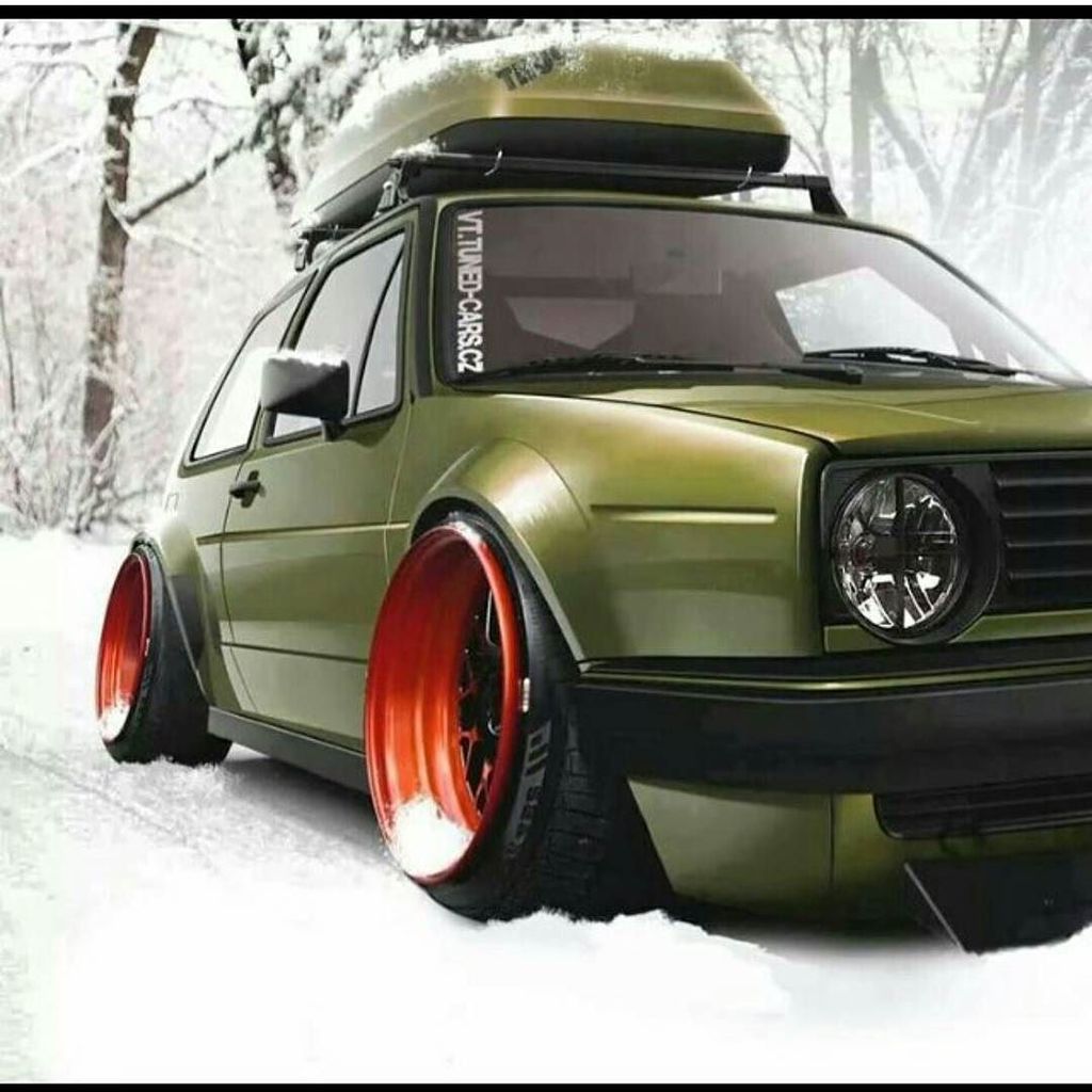 m_mediouni's tweet photo. Gangsta fitment!  #VW #sickspeed #deepdish #negativeoffset #volkswagen #jetta #volkswagenjetta #roofpod #slammed #c… https://t.co/ImoMSjEEns