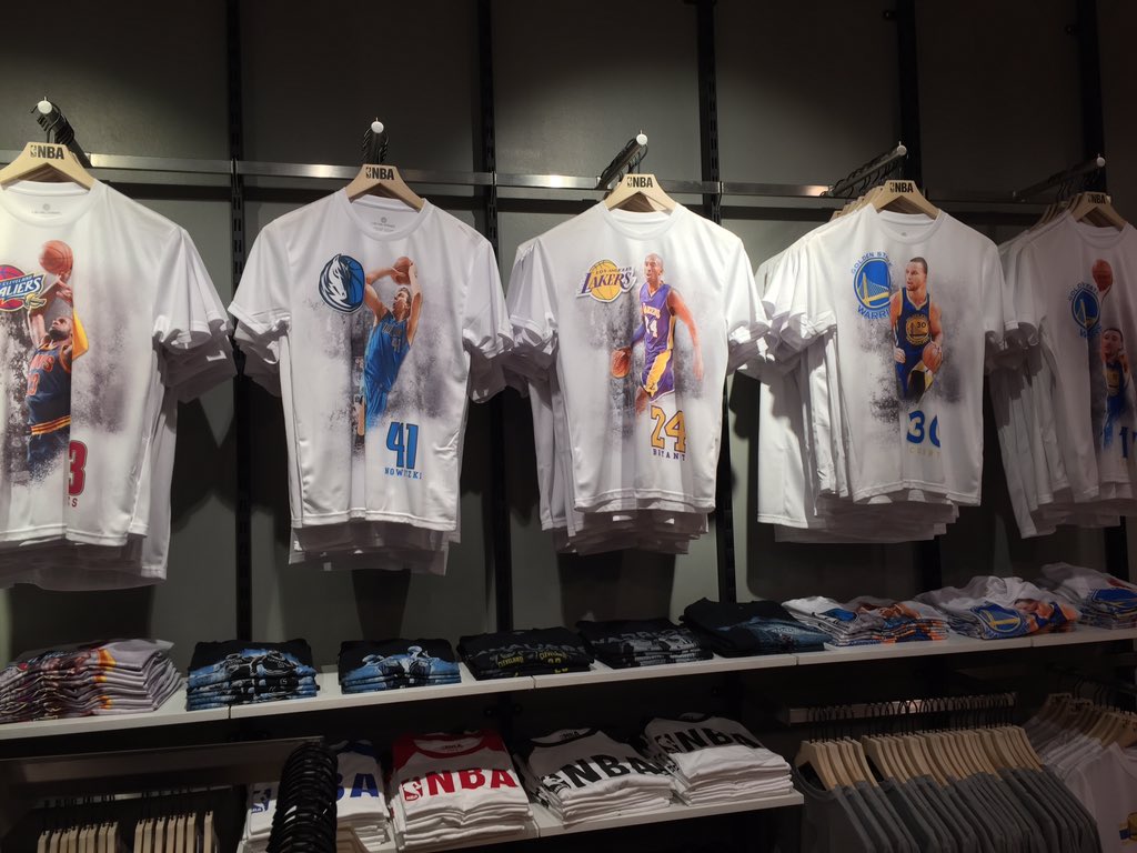 nba store trinoma location