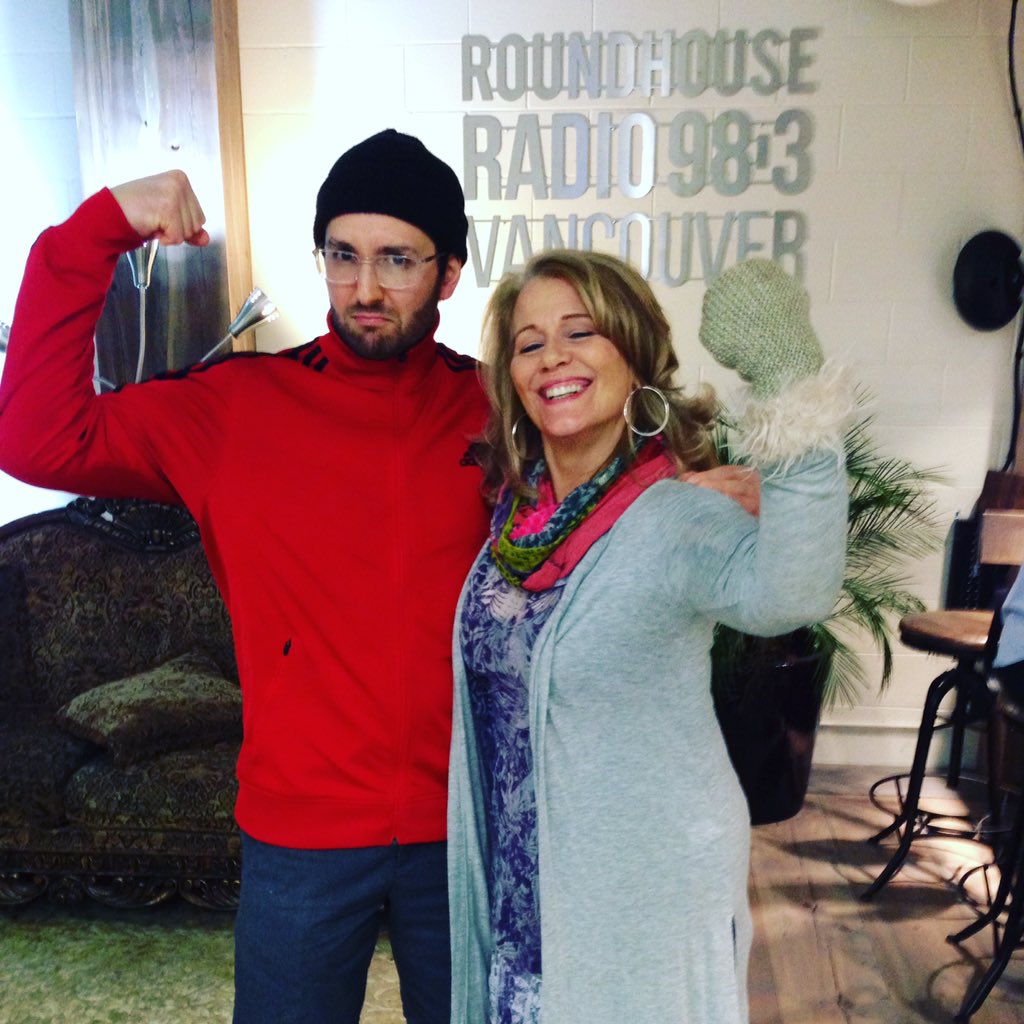 Fun interview today at Roundhouse Radio 98.3 FM, with Jana Lynne White! Fitness, Kettlebells etc. @Roundhouse983