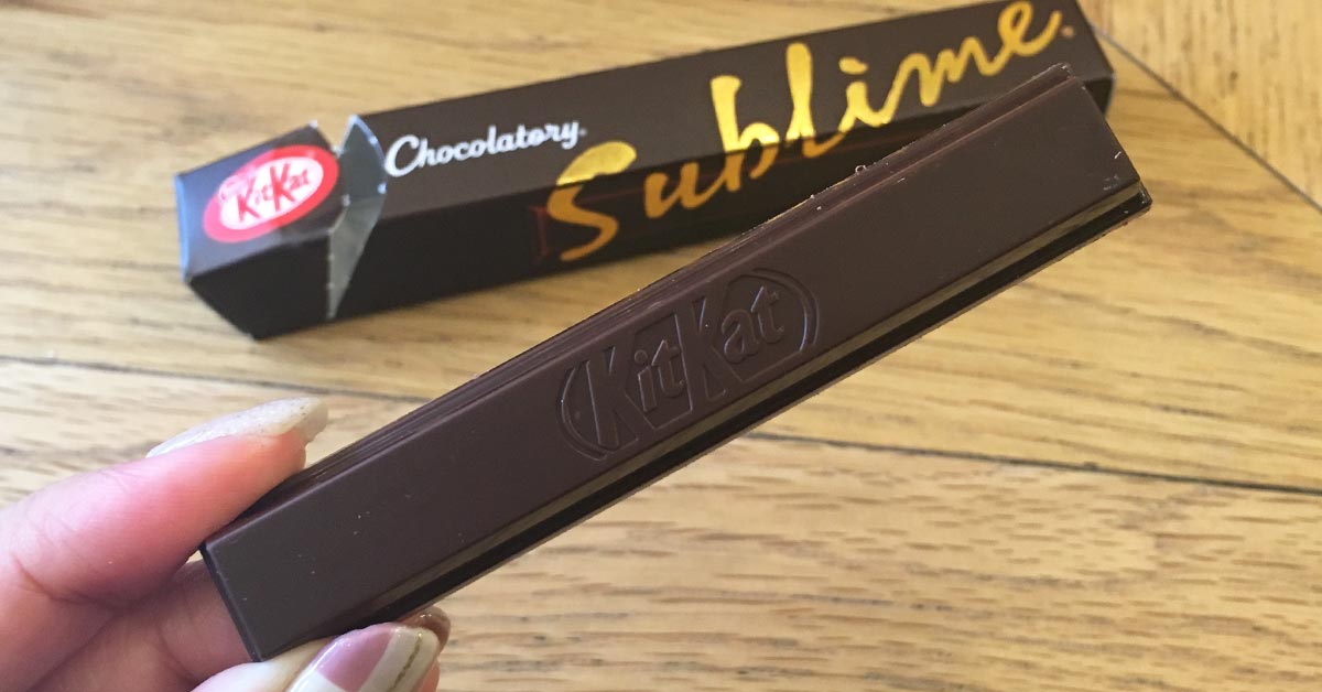 KITKATJapan's tweet photo. ❤️ついにネットで購入可能に❤️
「ル パティシエ タカギ」の高木康政氏が全面監修👍
もう百貨店で並ぶ必要なし😻
ちょっと贅沢な一時を…✨
▶️https://t.co/CwlWTMIi84 https://t.co/dQ8fzUMj5s