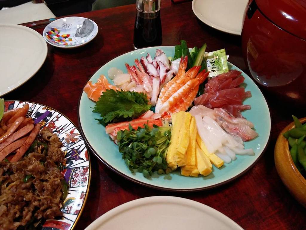 sockermunk's tweet photo. More awesome #food in #ikebukuro #japan https://t.co/kYhWAiE9vI https://t.co/0ZwGusMf6e
