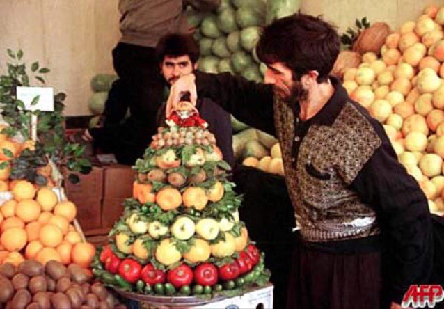 Persian_Online's tweet photo. Getting ready 2 #celebrate #Yalda, the longest night of the year on #21December, the #Persian way! #Solstice #winter https://t.co/9Q0j2ttfiV