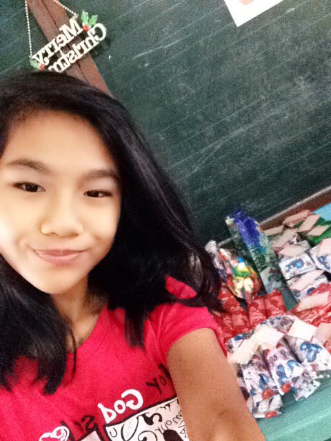 krishamae_20's tweet photo. # CHRISTMAS PARTY DAY https://t.co/yMnR02lWT2