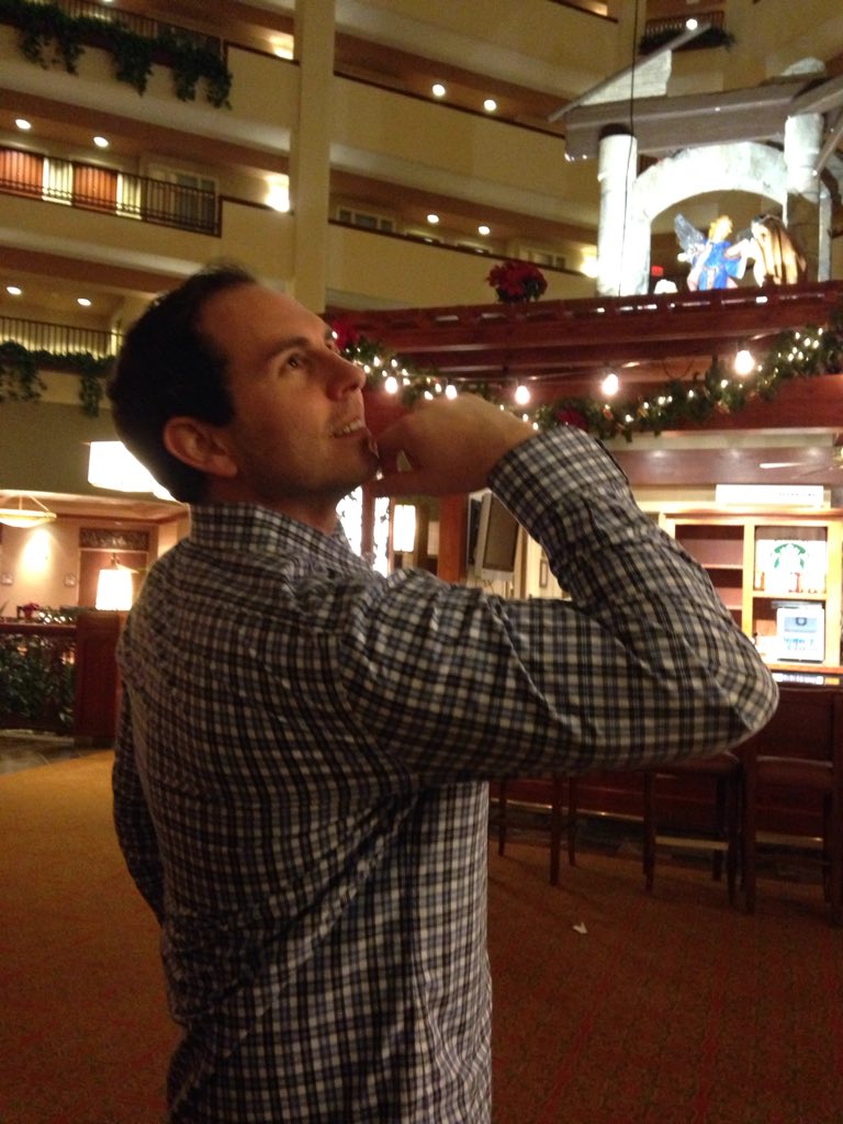 benhillman's tweet photo. @fivecanons #Andy says HI!! https://t.co/KNET1VDnWn