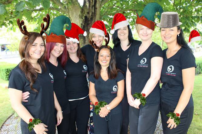 pampercouture's tweet photo. Have a merry #jingleshell xmas everyone! @LavaShells @LavaAngels @102TouchFM @Geofftouchfm #SUAHour https://t.co/s6ROYR22dd