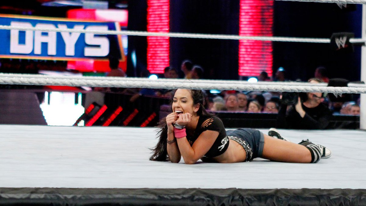 AJATWWE's tweet photo. Collection Aj Lee
Part 6
#AjLee https://t.co/0yxqcYqsIi