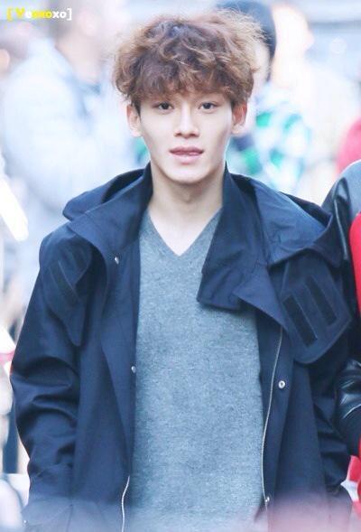 exollbpus's tweet photo. 150410 CHEN ©yeeexoxo https://t.co/CROYeSL922