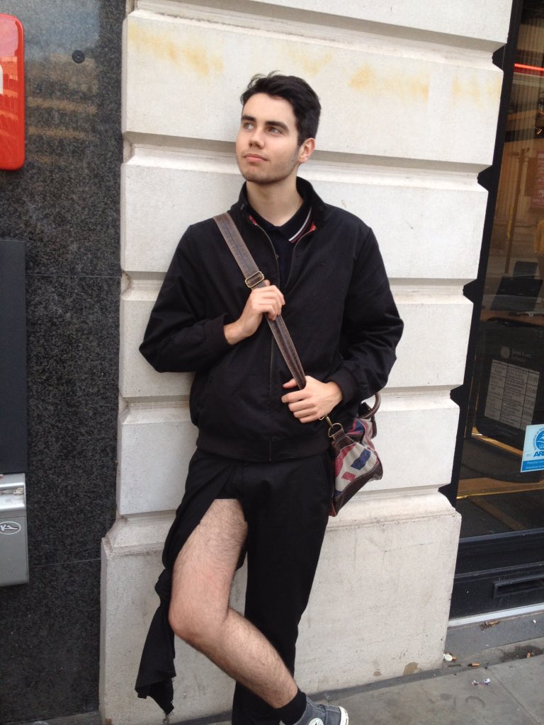 Happy birthday to my fellow geek @MR_jackprice2. Cheeky nandos with the rest of the squad later? #isthathowyousayit