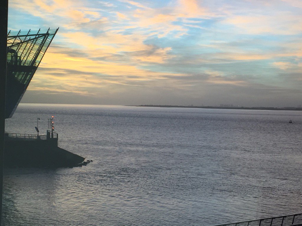 anitapace's tweet photo. Our office view this morning #newC4DI https://t.co/INHpRKgIvV