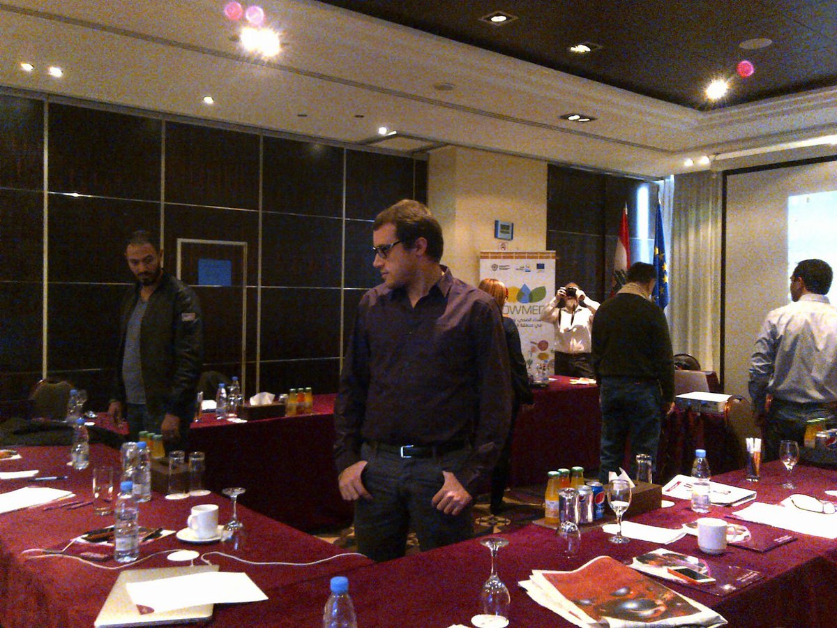 SlowMedProject's tweet image. SlowMed final meeting is closing! Time for evaluation with Steve Williams! @ENPICBCMed #ENPIproject