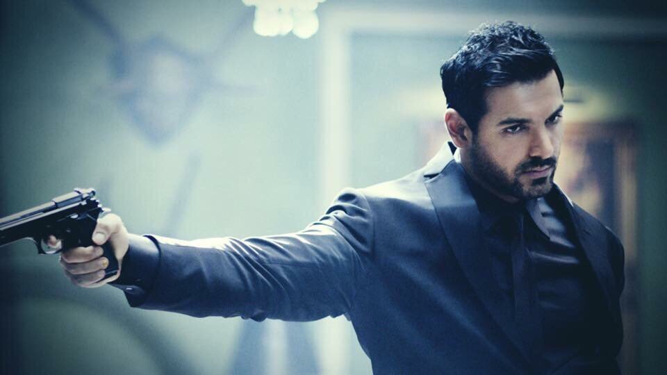 vincentmenezes's tweet photo. "#NoGunCulturePlease!
#WeAreDesi!!!"

@TheJohnAbraham
https://t.co/84ATsjKGmA