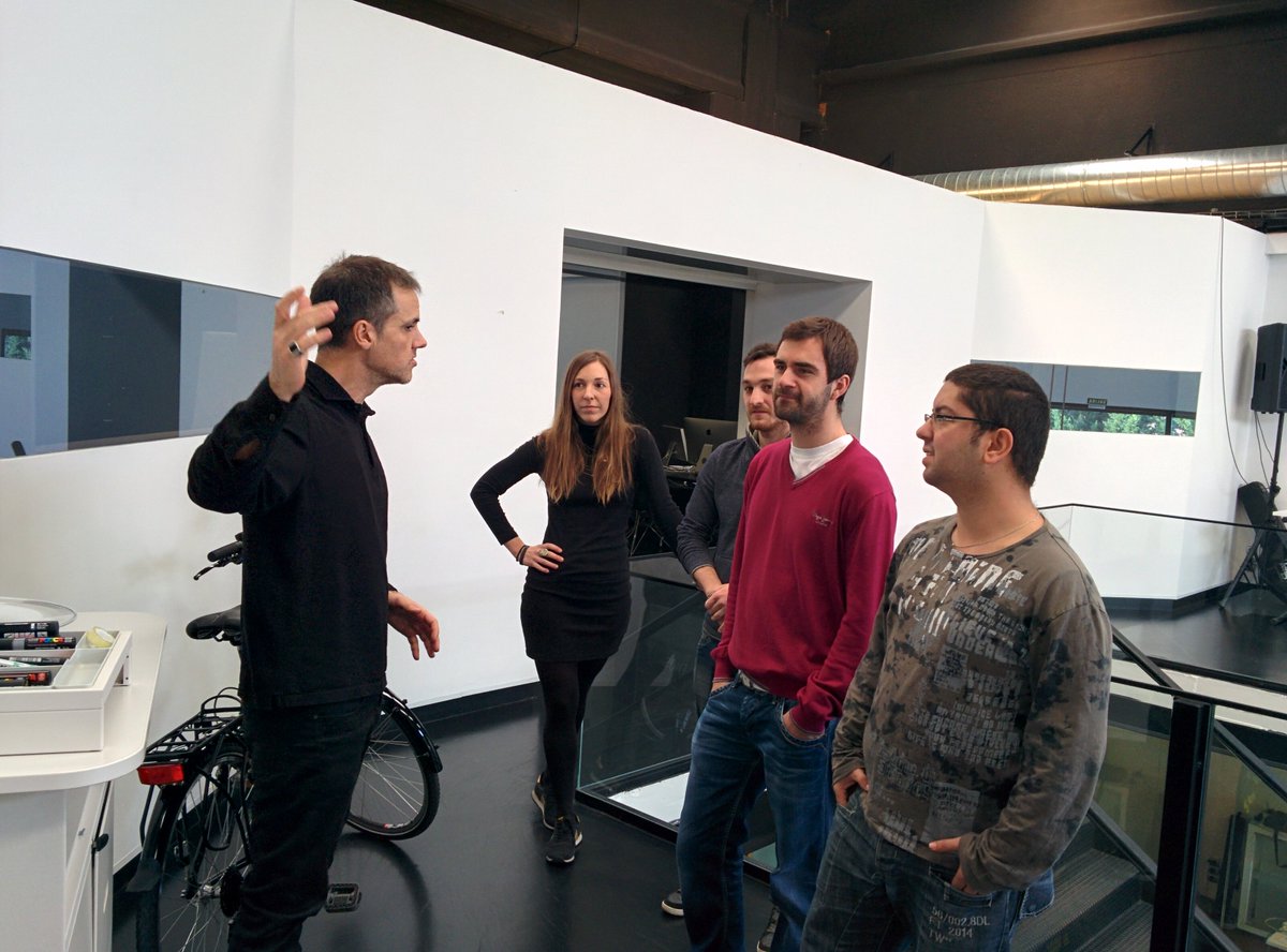 social_cave's tweet photo. Os dejamos alguna foto de la visita a nuestros amigos de @YOU_MEDIA , una increible experiencia #YOUcan #YOULOVESYOU https://t.co/CqNUcRube4