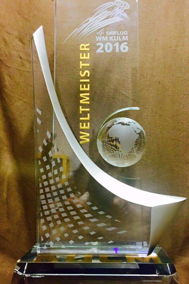 Oh du schöne Skiflug #WM16 Pokal! 
#Kulm #FlyingKulm #Skiflying #trophy