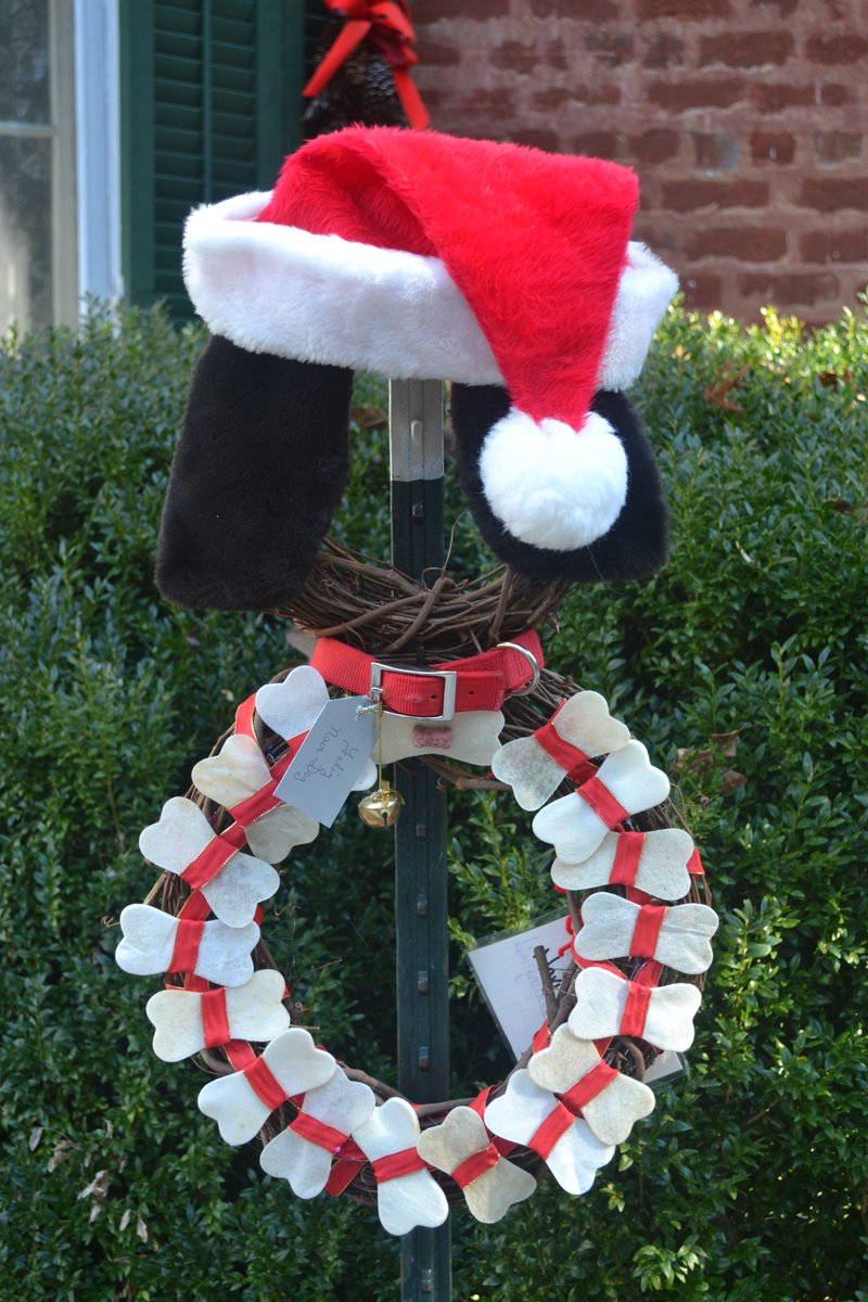 Christmas pics are up on Facebook. Check them out!facebook.com/HistoricJohnso…