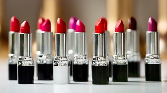BoF's tweet photo. Avon Will Separate North America Business in Deal With Cerberus https://t.co/r22G4UdhXM via @Business https://t.co/paXKPRUGGt