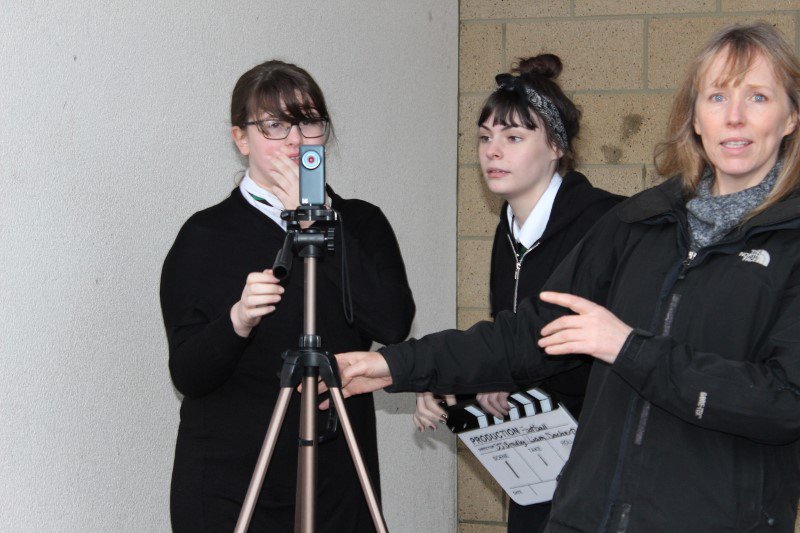 stpaulscomp's tweet photo. S3 film crew outside on a blustery afternoon with Sandie getting to grips with the equipment  @BFI @DigCW2014 https://t.co/Bpy0QbqjSg