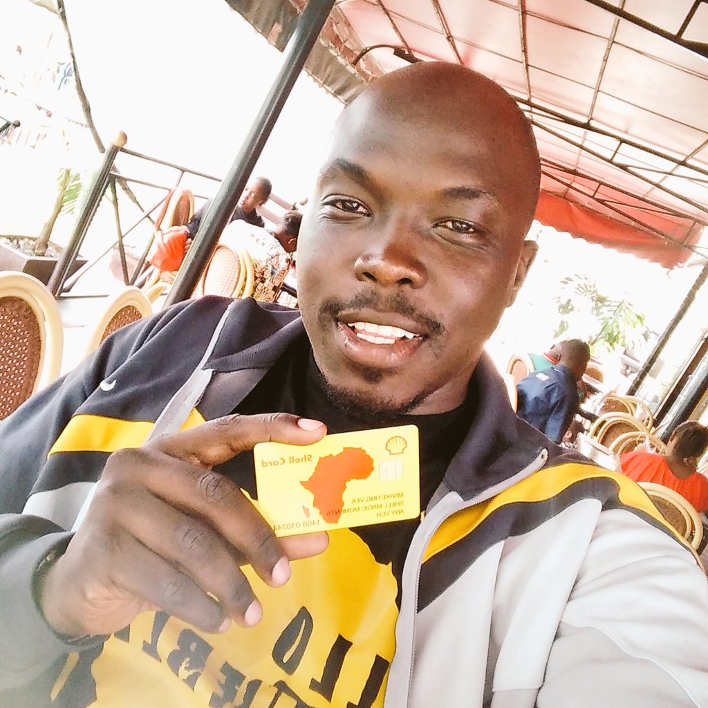 Sway_Julu's tweet photo. Yoh @vivoenergykenya, thank you for the #ShellCard. Road trip activated. #ShellMagicMoments https://t.co/wjzED4WeWs