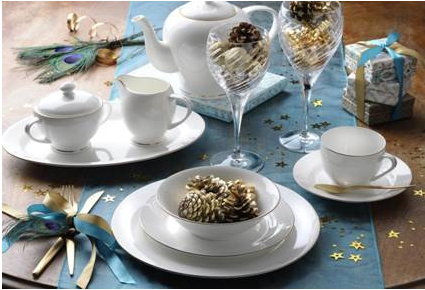 by_spode's tweet image. Are you #tableready for #NYE We love Royal Worcester Serendipity to accompany our countdown bit.ly/1ZbyQDP