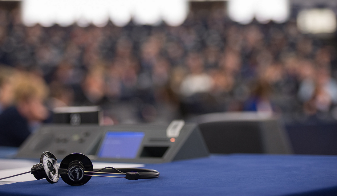 Europarl_EN's tweet photo. #EPlenary: check out what tops the agenda of this year's final plenary session https://t.co/ZjZBY06RJv https://t.co/GCD5Q0wEph