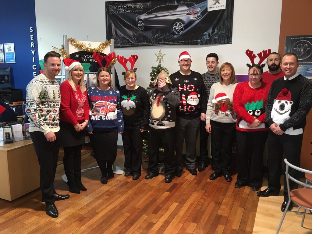 1980_lj's tweet photo. Christmas Jumper Day! Raising money for @yorkhillcharity @ArnoldClark https://t.co/kkvOjC1pos
