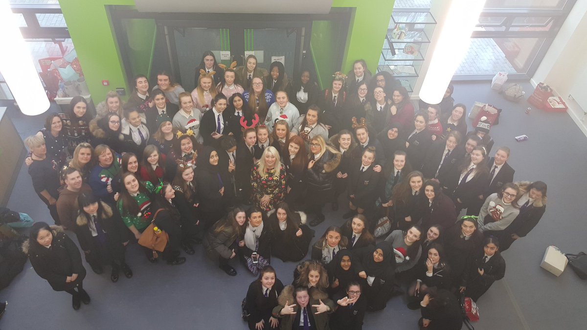 MissLaneScience's tweet image. Year 11s last Christmas at Holly Lodge @HollyLodgeLiver