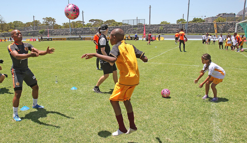 VodacomSoccer's tweet photo. .@KaizerChiefs held a coaching clinic at Greenpoint this morning, shaping future Mzansi diski stars. #KCSummerTour https://t.co/kwgdd60LYy