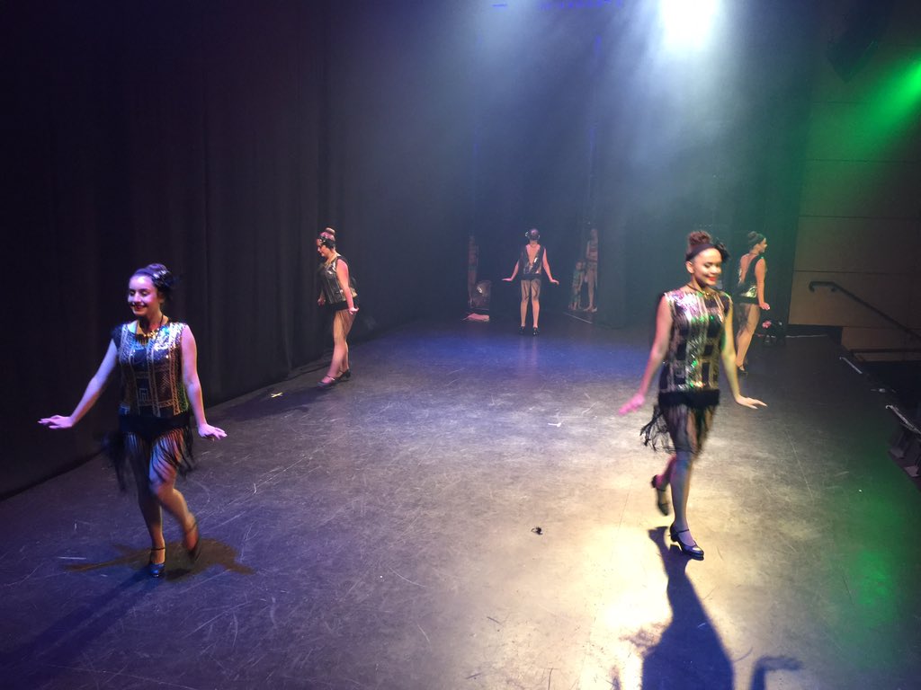 dance_reflect's tweet photo. #backstage #danceintothelight #reflections https://t.co/7z1K1JB317