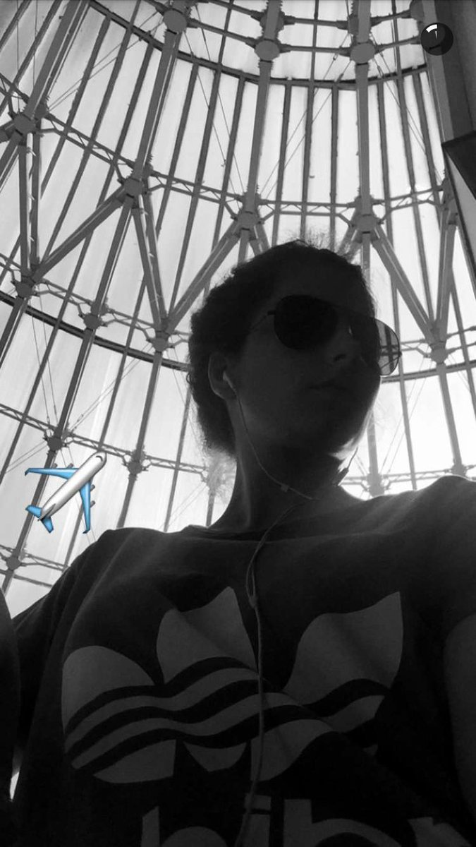 TeamHamuAguiar's tweet image. Bruna via SnapChat. ✈❤