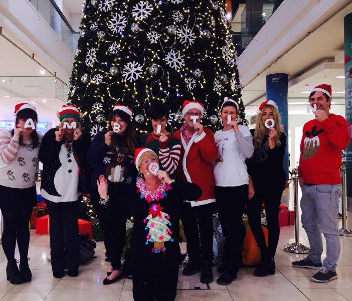 P3Charity's tweet photo. Here's our @P3Ambition taking #ChristmasJumperDay very seriously https://t.co/bTzvUZcdQP