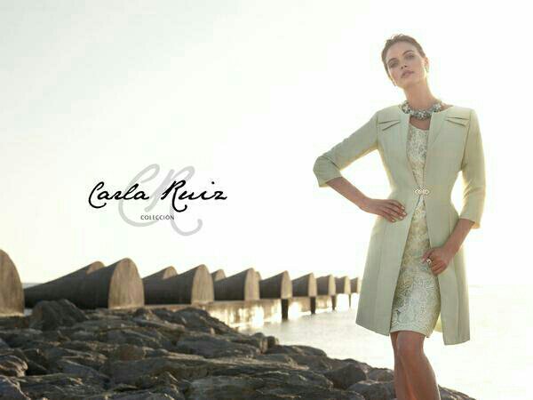 Mirad qué maravilla de #vestido de nuestra Colección 2015, ideal para engalanarnos hoy ;-)  #CarlaRuiz