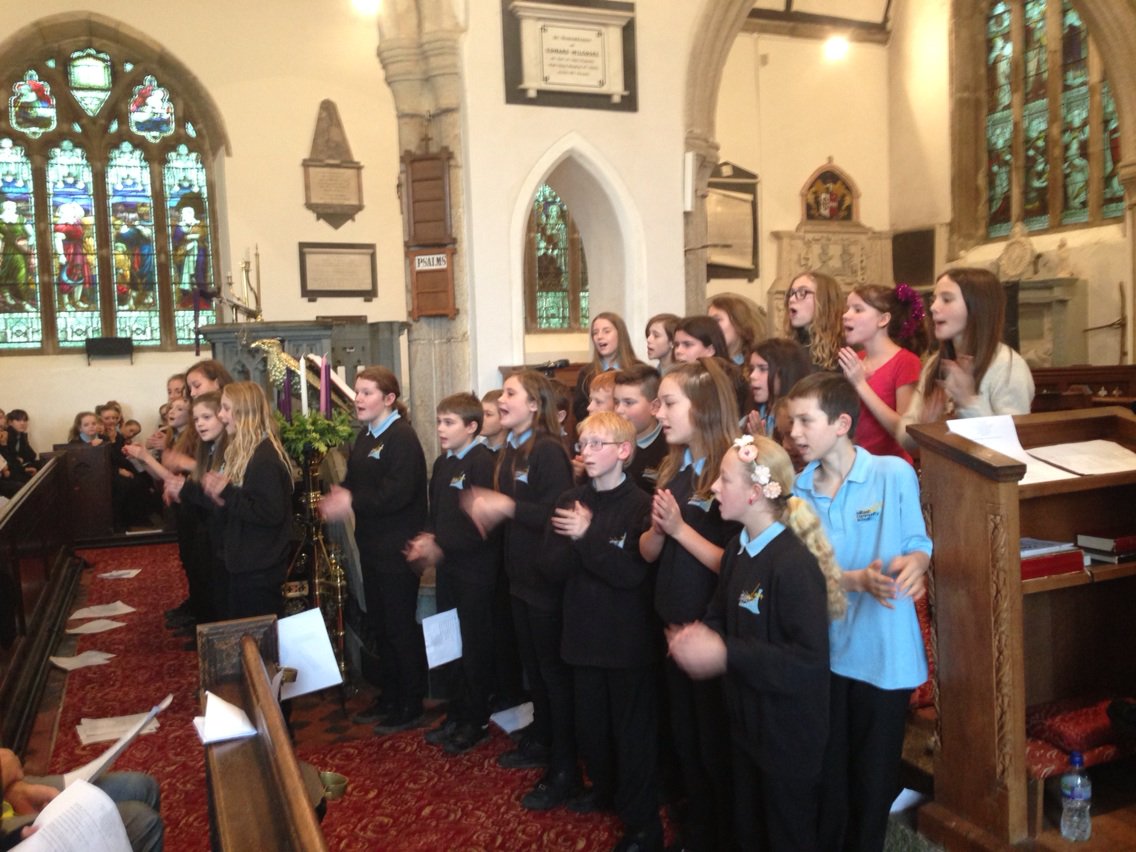 MrStirrup's tweet image. A beautiful tutor group #7SP @praisesaltash Happy Christmas!