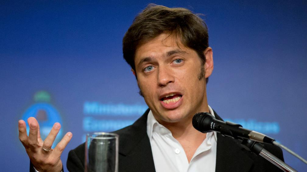 RadioDelPlata's tweet photo. [AHORA] "Veo aumento tasa de interés, eso es recesivo" @Kicillofok a @TognettiDaniel #Devaluación https://t.co/ZTzPStl2tR