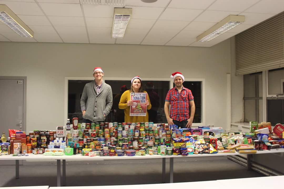 RGURAG's tweet photo. THANKYOU FIR THE DONATIONS TO THE RAG FESTIVE FOOD DRIVE  @rguunion  @RobertGordonUni  @AberdeenBSchool @RGUNursing https://t.co/GKl6xaNASI