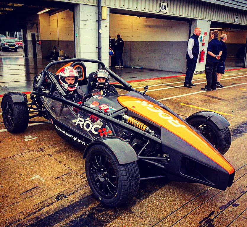 Rick_English's tweet photo. Wet morning but still great fun testing the #atomcupuk car at #silverstone. @atomcupuk #ariel #fullwets 🚗💨☔️ https://t.co/kVN2lV22mr