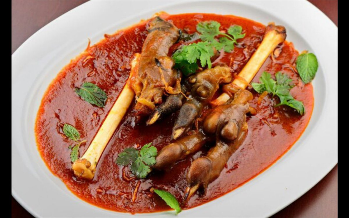 masterchefshai2's tweet photo. I guess #pune needs to visit @FoodStoryPune and try my paya ki nihari , it's ideal for winters @hashpune @RidlrPune https://t.co/vpmsE1tqwf