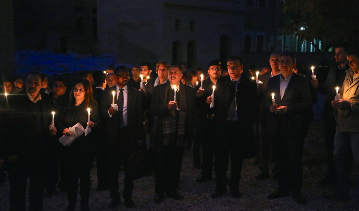 IOMIraq's tweet photo. #InternationalMigrantsDay candlelight vigil at Erbil Citadel remembering lost migrants #iamamigrant @MissingMigrants https://t.co/4oryZYUGiX