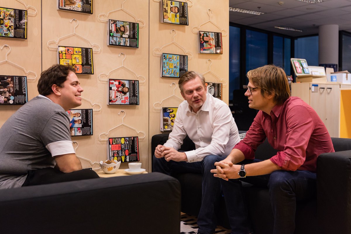 Takhle to teď vypadá v kancelářích našeho kreativního týmu. Asi sem teď začnu chodit častěji... ;-)