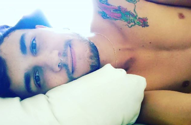 SnapCzat's tweet photo. https://t.co/FT5tFQlL3Z - miejsce do gadania :) #tattoo #tatuaż #facet #mężczyzna #polishboy #polishgirl https://t.co/sbcYBZaGKv