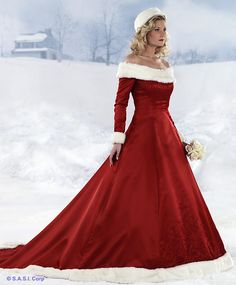 Onyourwedding's tweet photo. Imagine a snowy winter wedding wearing this stunning dress. Cold but beautiful! https://t.co/Znt7NaUZoI