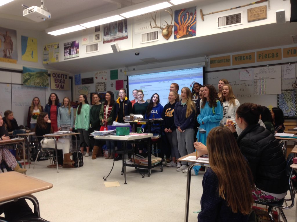 PhillipsLuke99's tweet photo. Singing in Latina! #miralatin @MiramonteChoirs @MagisterDavis1 https://t.co/OXKdXn21bJ