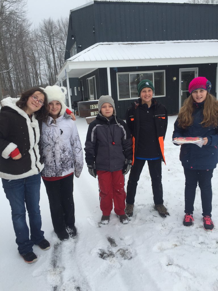 Mrs. Jennifer Cary tweet media