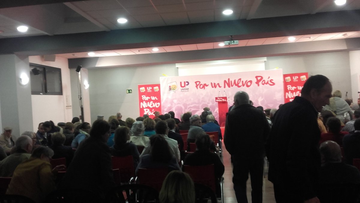 JMAM1979's tweet photo. Cierre de campaña de @Unidadpopular__  @iucadiz en Trebujena como siempre responde #YoConGarzon #YovotoUP https://t.co/z31REQ1LH0