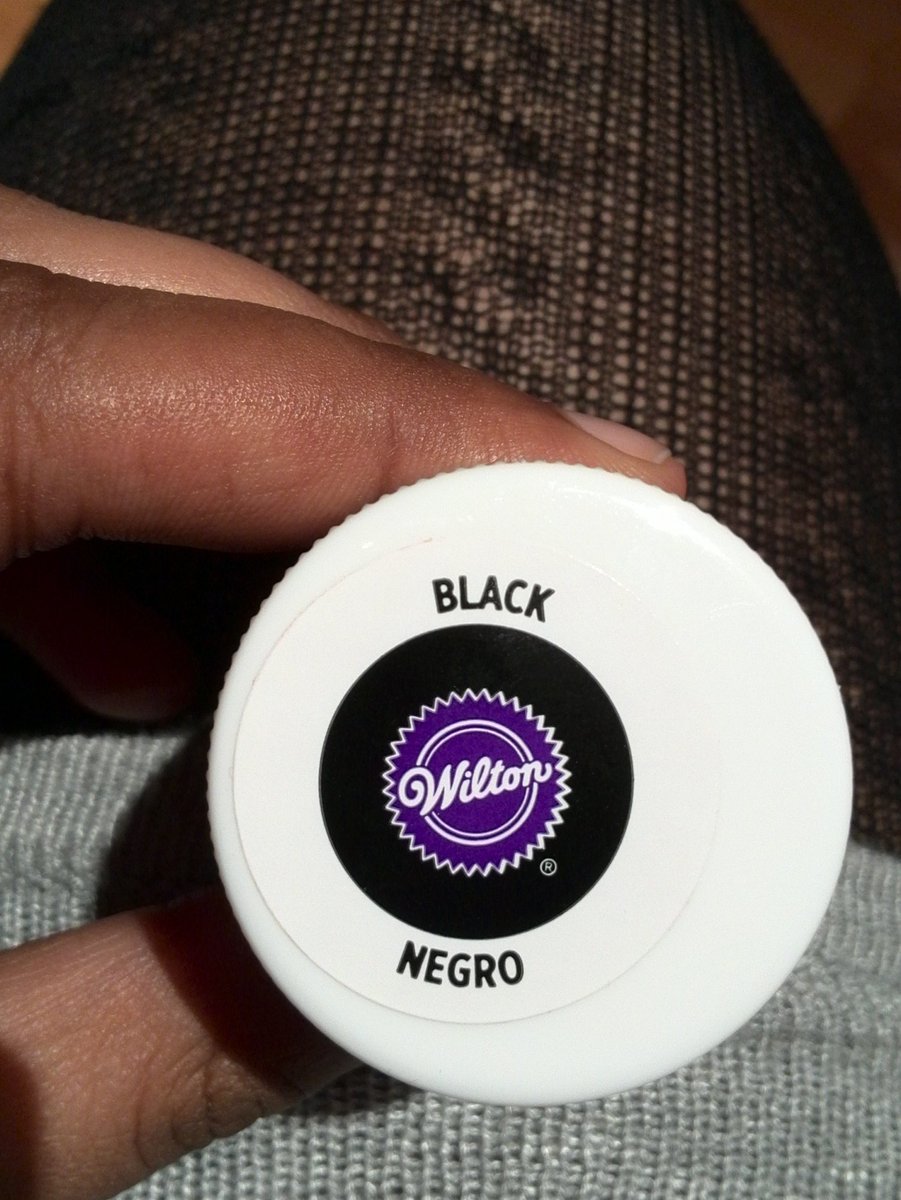 Kom hjem etter å ha kjøpt konditorfarge da det gikk opp for meg at jeg hadde bidratt til slavehandel...