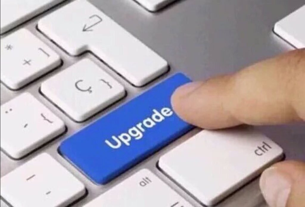 AlecZander_R's tweet photo. It's kinda lit #upgrade https://t.co/uKuquNndF4