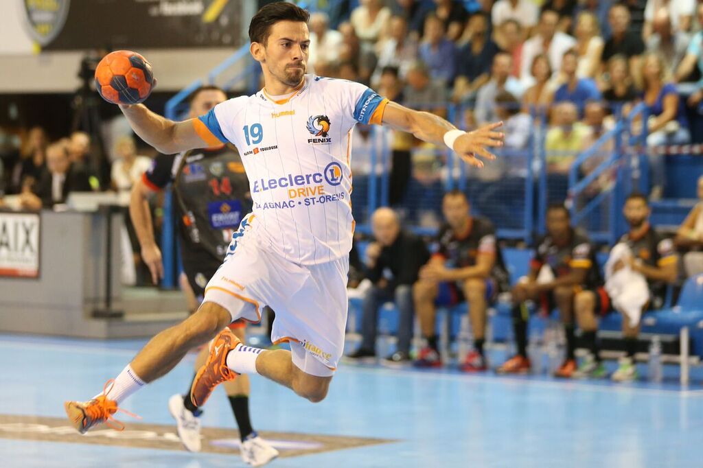 LNHofficiel's tweet photo. [#CDF2015] Le @FENIX_HB se déplace à St Nazaire en 16eme de finale de Coupe de France. Coup d'envoi à 18h30. https://t.co/UDoEZPEBIF
